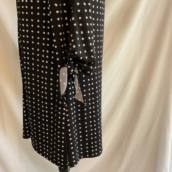 TAHARI Lavine Studio Polka Dot Shift Dress - Picture 7 of 9